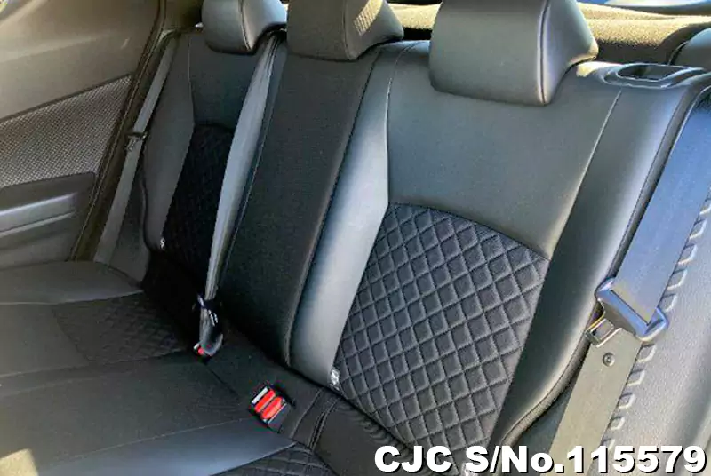 2022 Toyota / C-HR Stock No. 115579