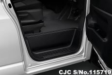 2026 Toyota / Hiace / Commuter Stock No. 115719