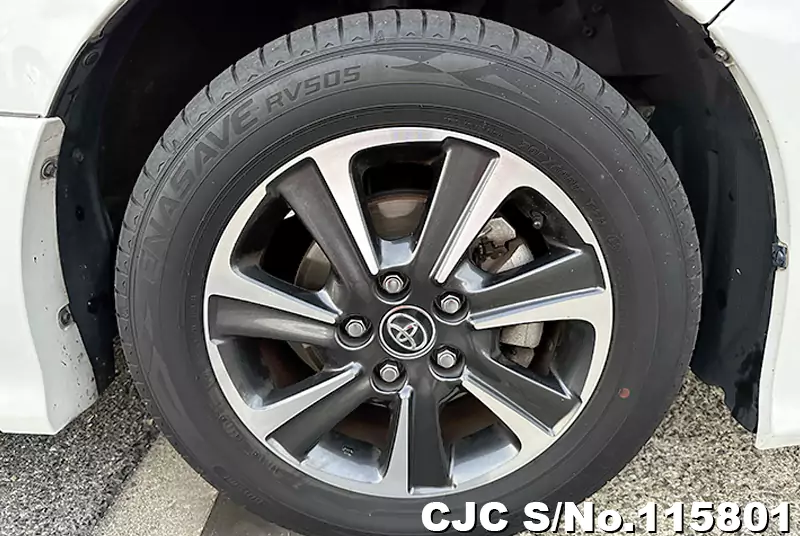2019 Toyota Voxy White for sale | Stock No. 115801