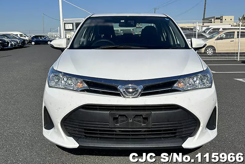 2018 Toyota Corolla Axio White for sale | Stock No. 115966