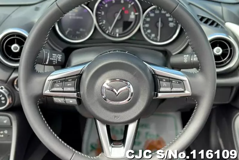 2023 Mazda / Roadster Stock No. 116109