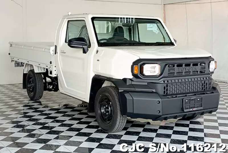 Toyota Hilux in Gray Metallic for Sale Image 0