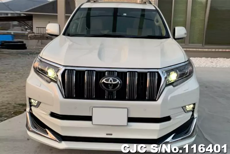 Toyota / Land Cruiser Prado 2023