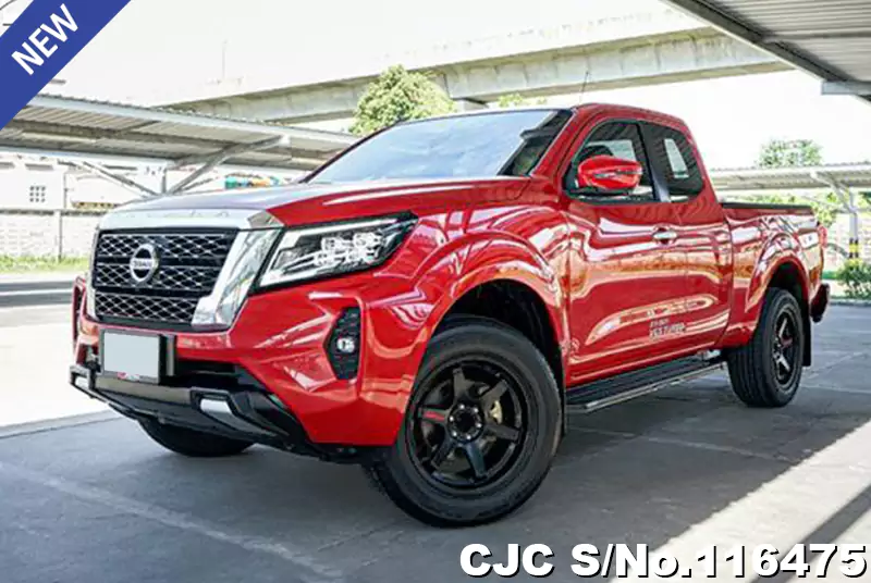 Nissan Navara in Red for Sale Image 3