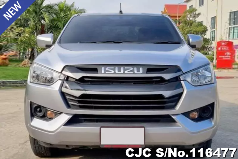 Isuzu D-Max in Pearl for Sale Image 2