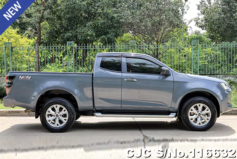 Isuzu D-Max in Gray for Sale Image 6