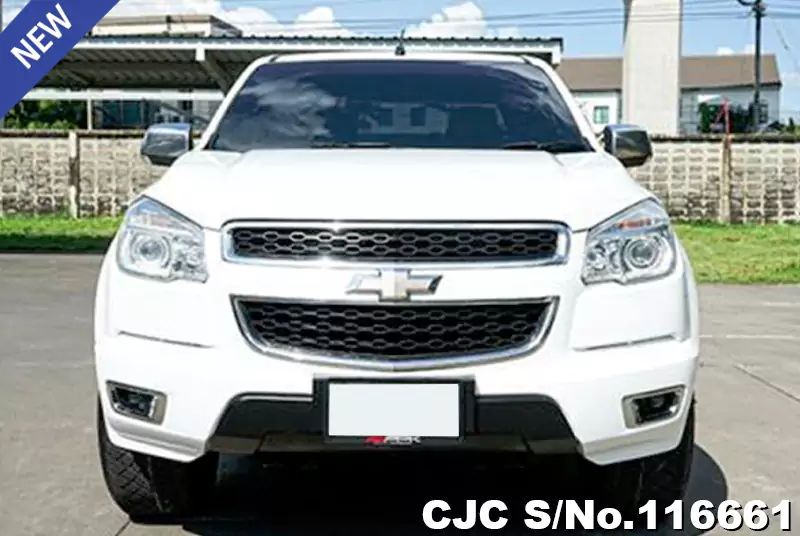 Chevrolet Colorado in White for Sale Image 4