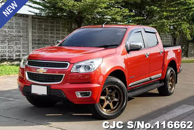 Chevrolet Colorado in Red for Sale Image 3