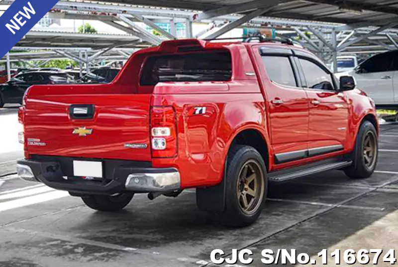 Chevrolet Colorado in Red for Sale Image 2