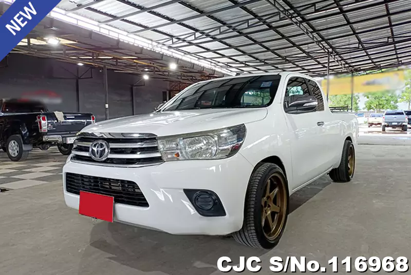 2015 Toyota / Hilux / Revo Stock No. 116968