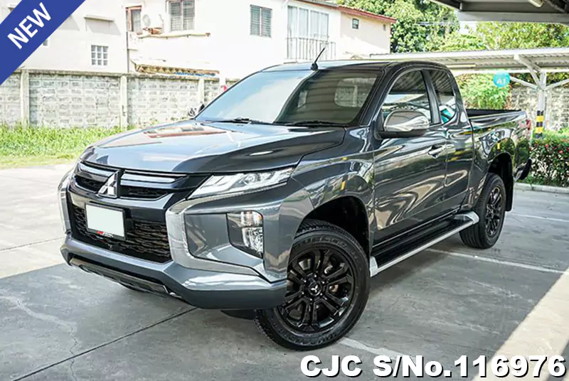 Mitsubishi Triton in Gray for Sale Image 3