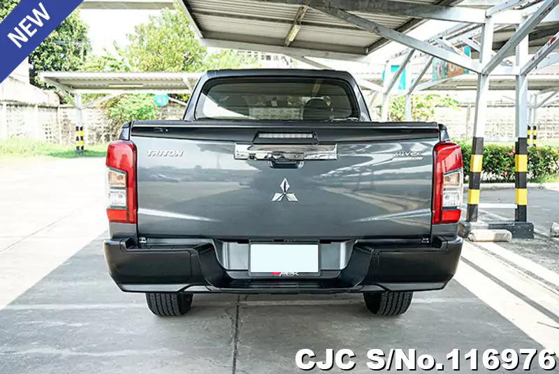 Mitsubishi Triton in Gray for Sale Image 5