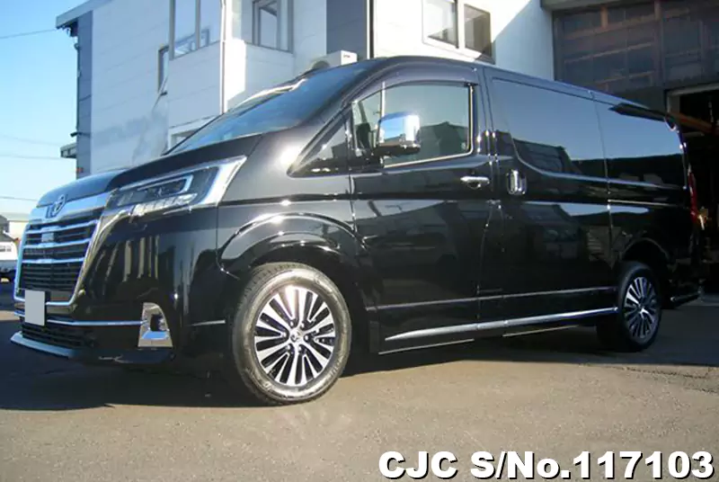 Toyota / GranAce 2023