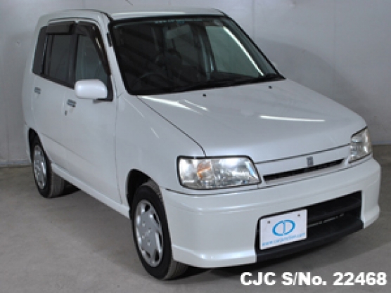 Nissan cube 2000