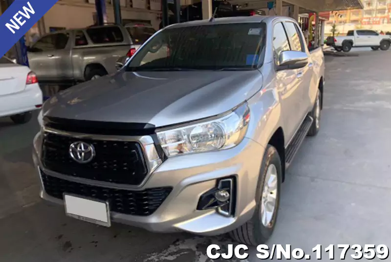 2018 Toyota / Hilux / Revo Stock No. 117359