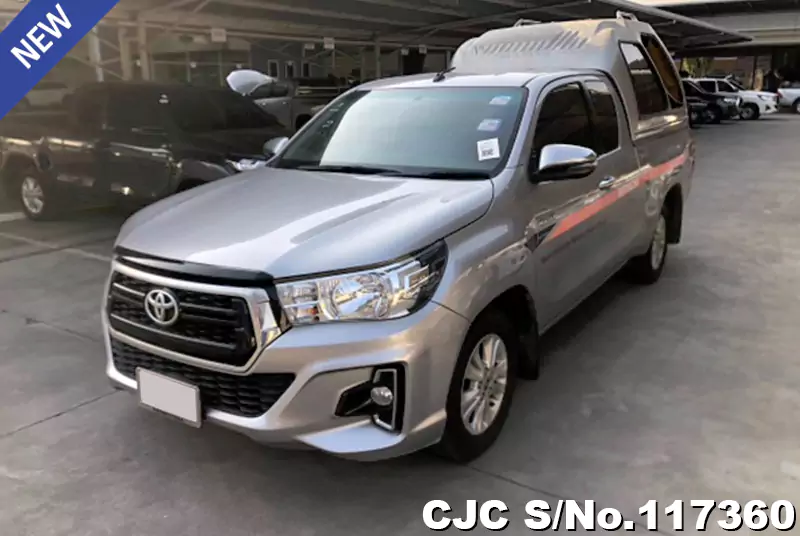 2019 Toyota / Hilux / Revo Stock No. 117360