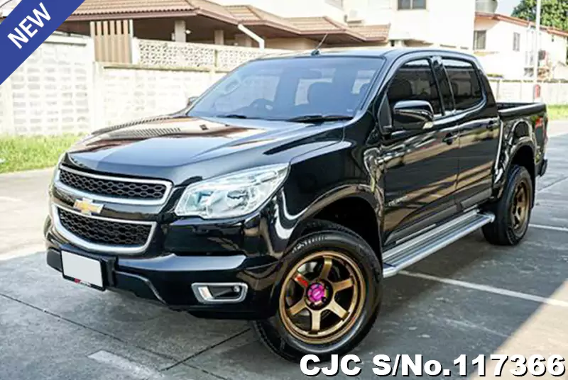 Chevrolet Colorado in Black for Sale Image 3