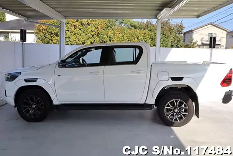 2022 Toyota / Hilux Stock No. 117484