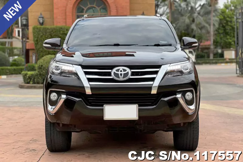 2016 Toyota / Fortuner Stock No. 117557