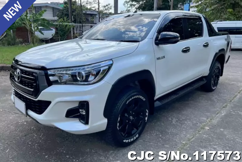 2019 Toyota / Hilux / Revo Stock No. 117573