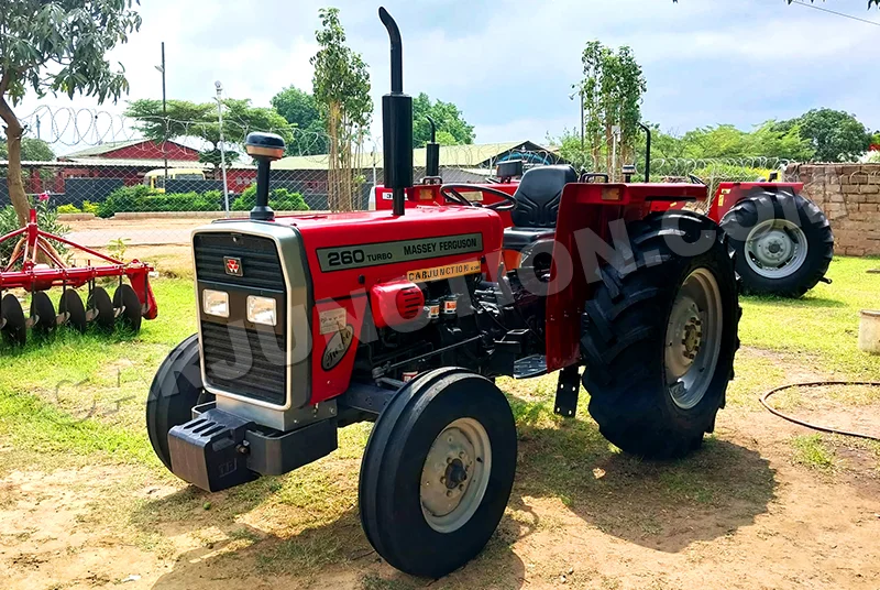 Massey Ferguson / MF-260 2024