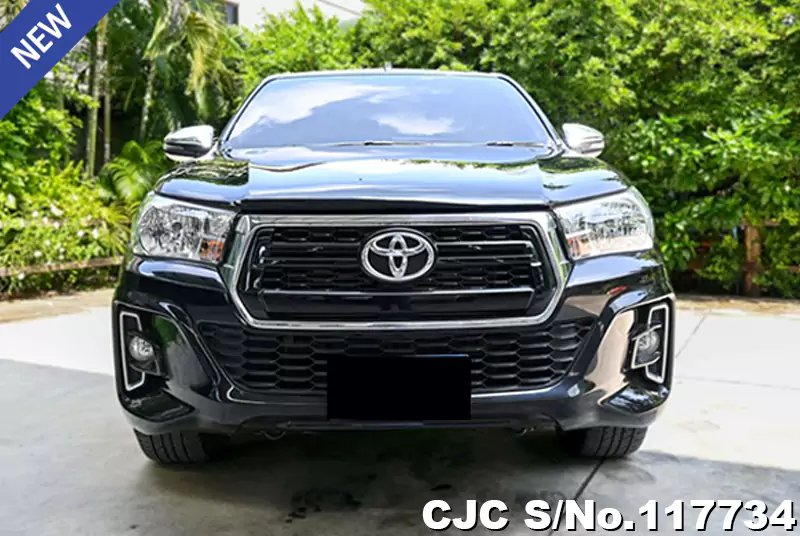 2019 Toyota / Hilux / Revo Stock No. 117734