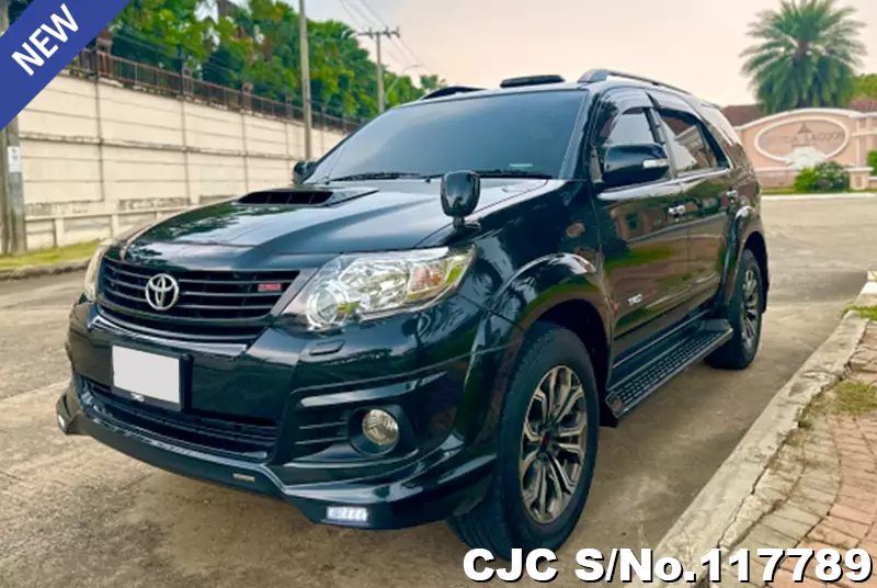 2014 Toyota / Fortuner Stock No. 117789