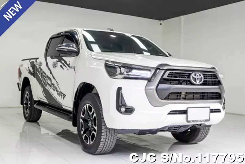 2015 Toyota / Hilux / Revo Stock No. 117795