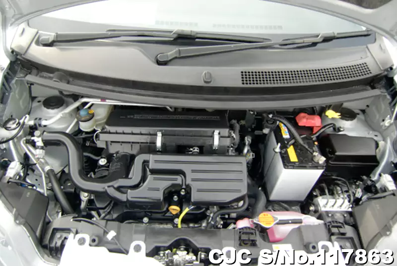 Daihatsu Mira E:S in Silver for Sale Image 18