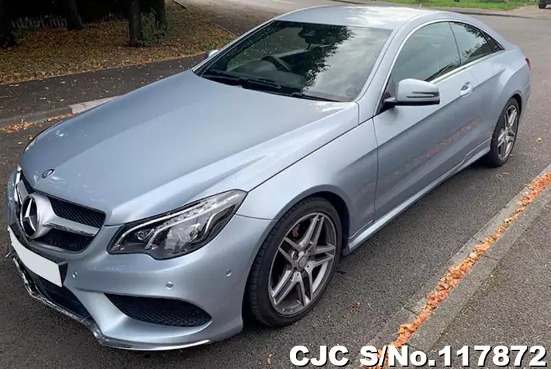 Mercedes Benz E Class in Silver for Sale Image 1