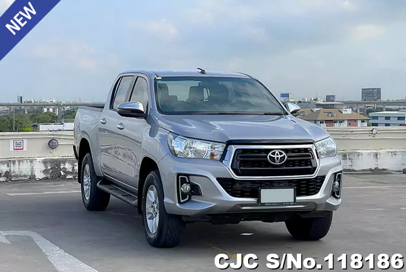 2018 Toyota / Hilux / Revo Stock No. 118186