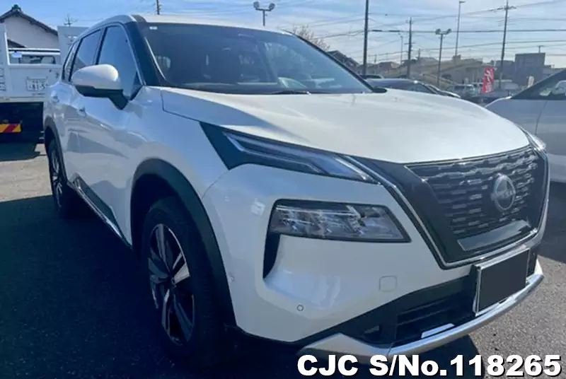 Nissan / X-Trail 2023