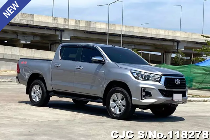 Toyota / Hilux 2018