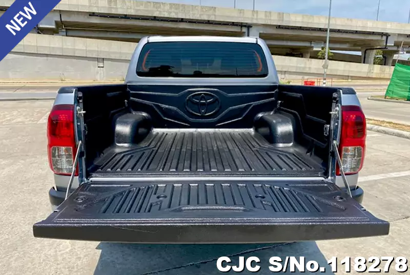 2018 Toyota / Hilux Stock No. 118278