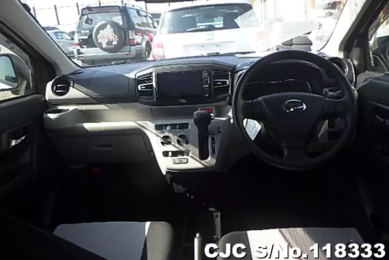 Daihatsu Mira E:S in White for Sale Image 9