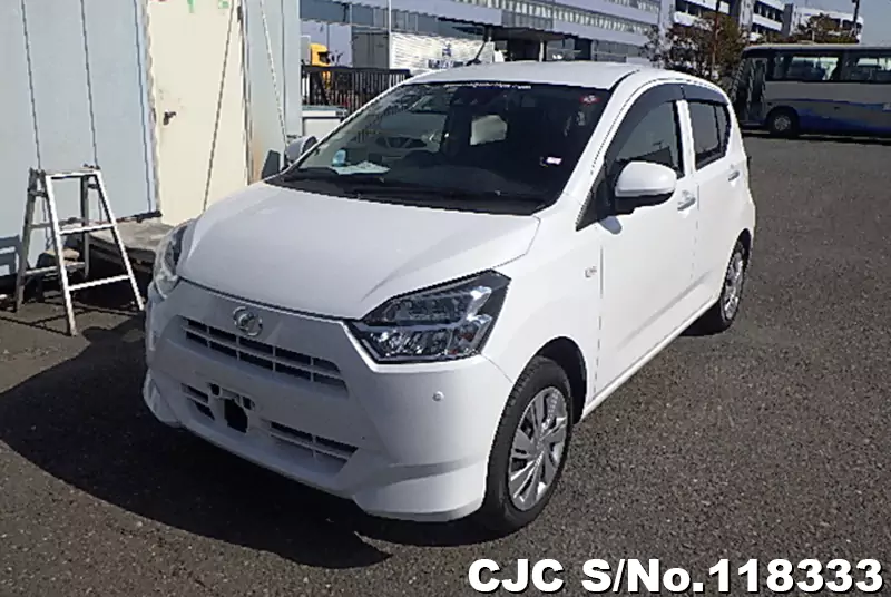 Daihatsu Mira E:S in White for Sale Image 3