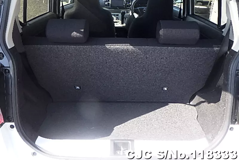 Daihatsu Mira E:S in White for Sale Image 8