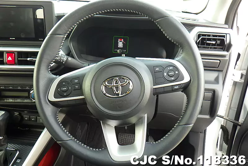 Toyota Raize in White for Sale Image 15
