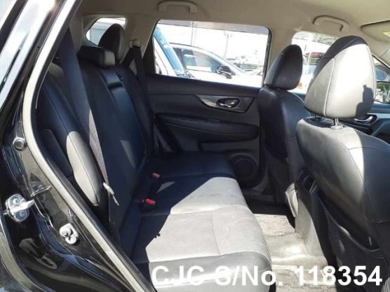 Nissan X-Trail in Black for Sale Image 8