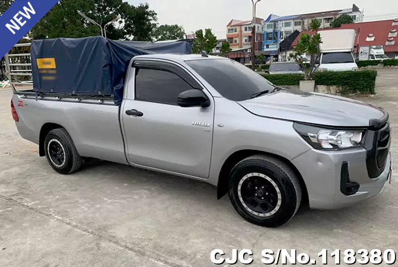 Toyota Hilux in Gray for Sale Image 0