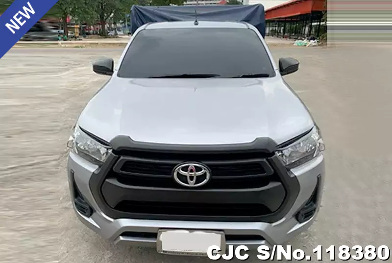 2020 Toyota / Hilux Stock No. 118380
