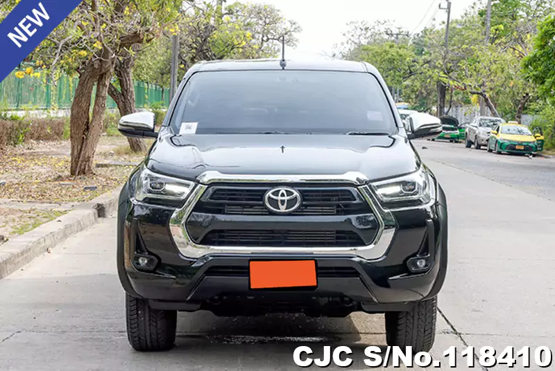 Toyota Hilux in Gray for Sale Image 4