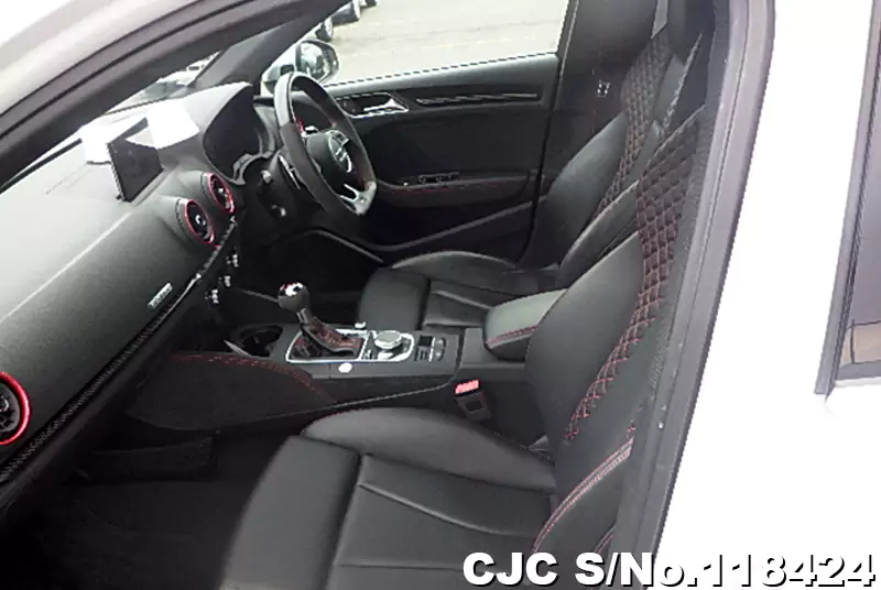 Audi RS3 in White for Sale Image 10
