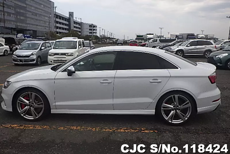 Audi RS3 in White for Sale Image 6