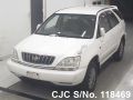 Toyota Harrier in White for Sale Image 3