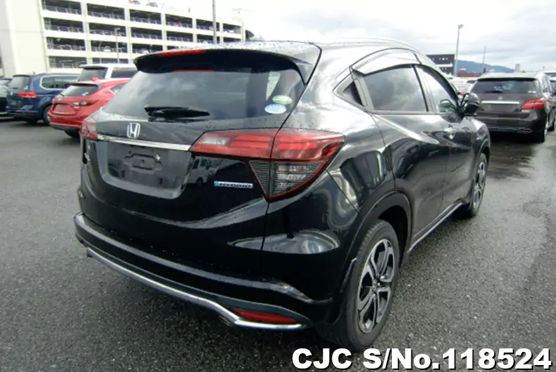 Honda Vezel in Black for Sale Image 2
