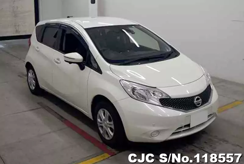 Nissan / Note 2016