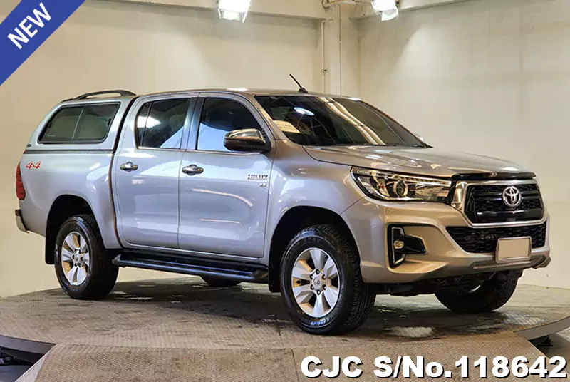 Toyota Hilux in Silver for Sale Image 0