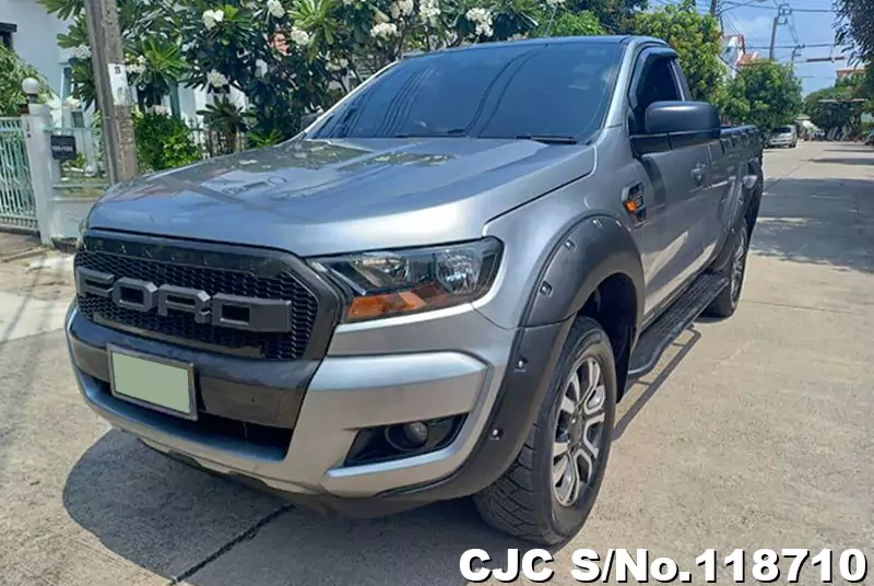 Ford Ranger in Silver for Sale Image 3