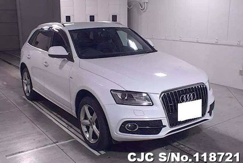 Audi / Q5 2014
